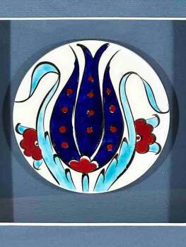 Plaque en céramique d’Iznik avec motif de tulipe – Cadeau de prestige pour un maire - 2