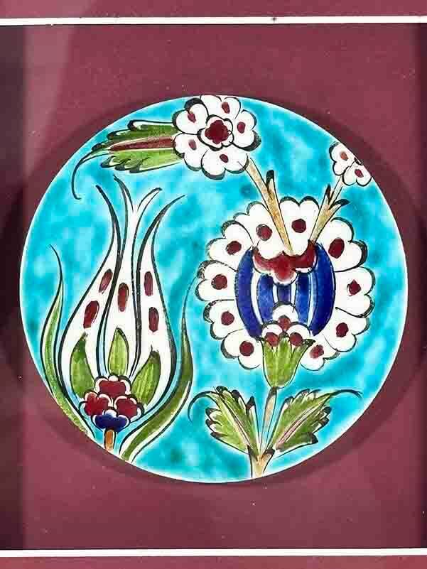 Plaque en céramique d’Iznik avec motif de tulipe – Cadeau symbolique pour un président d’association - 2