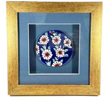 Plaque en céramique d’Iznik motif arbre de vie sur fond bleu - Çini Evi
