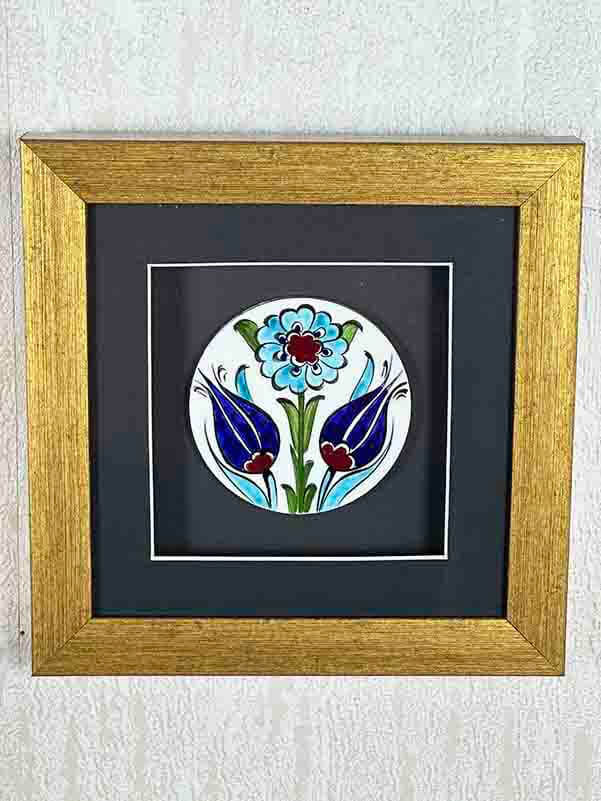 Plaque avec passe-partout en céramique d’Iznik motif double tulipe - 5