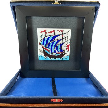 Plaque en céramique d’Iznik motif galion - Çini Evi