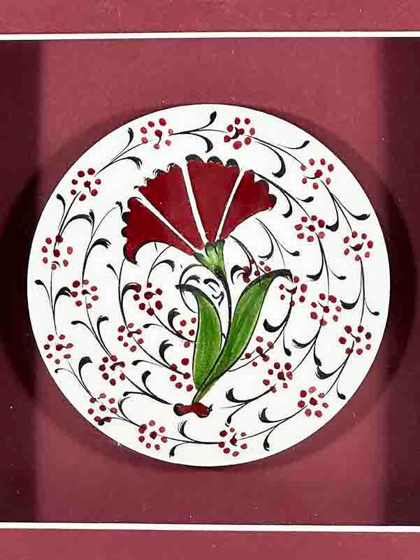Plaque avec passe-partout en céramique d’Iznik motif œillet pour partenaire d’affaires - 2
