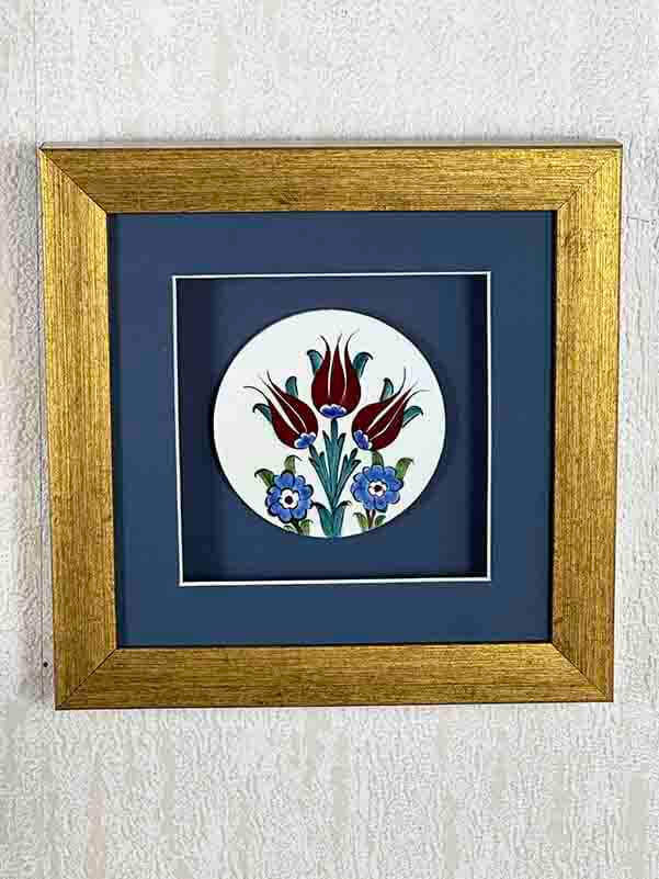 Plaque en céramique d’Iznik motif trois tulipes - 5