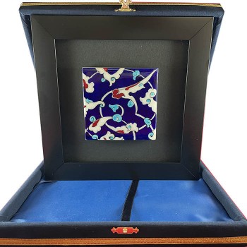 Plaque personnalisée en céramique d’Iznik avec passe-partout - Çini Evi