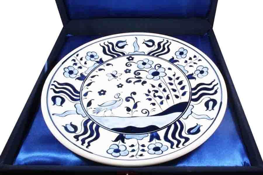 Plat en céramique d’Iznik bleu blanc - 3