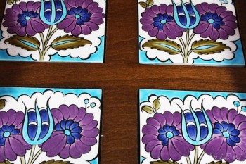 Plateau en bois avec carreaux Iznik motif jardin fleuri - 3