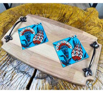 Plateau en bois avec carreaux d’Iznik – Motifs de tulipe et d’œillet - Çini Evi