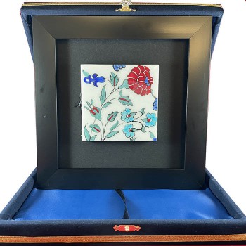 Pomegranate Flower Patterned Tile Plaque - 1