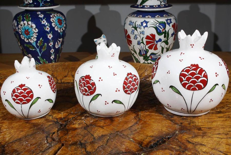 Pomegranate Pattern 3-Piece Pomegranate Set - 1