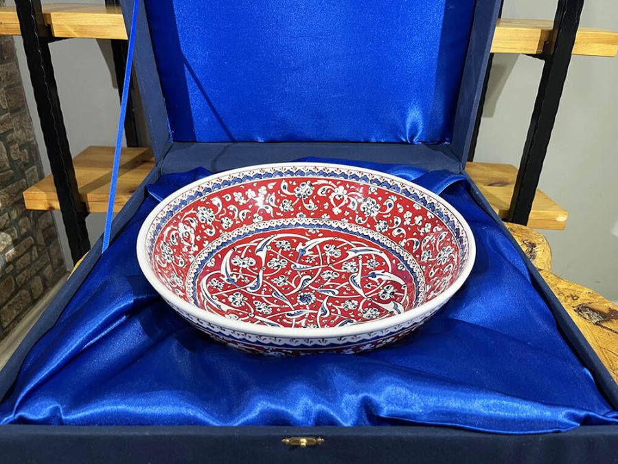 Red and White Baba Nakkaş Patterned 30 cm Bowl - 3