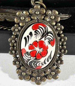 Red Clover Iznik Tile Bookmark - Çini Evi