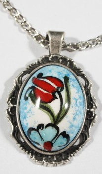 Red Tulip Iznik Pottery Necklace - 1