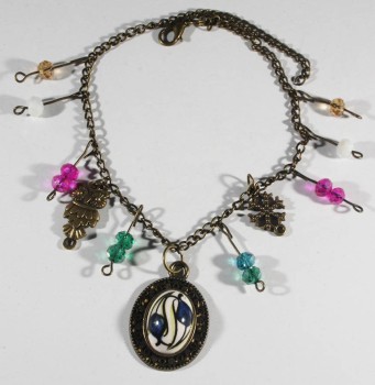 Reversed Tulip Patterned Handmade Iznik Tile Anklet - Çini Evi