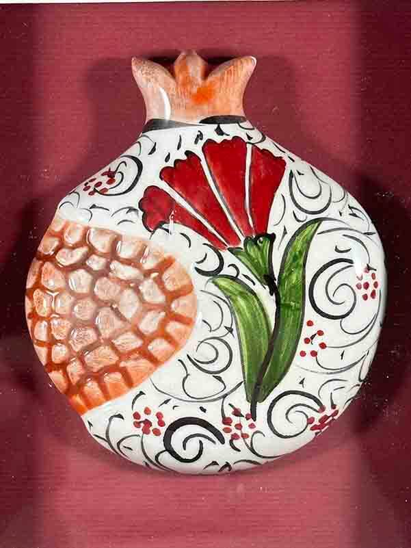 Rote Nelke – Granatapfel-Plakette mit Iznik-Keramik - 2