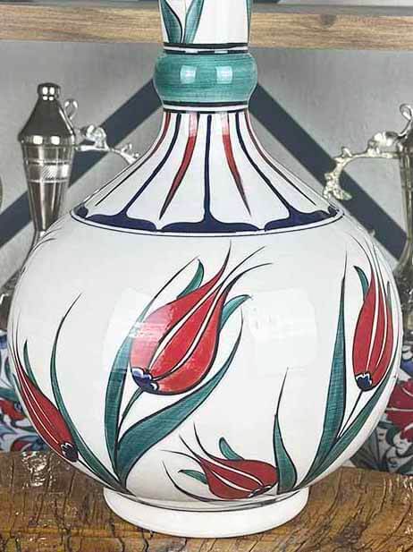 Sade Lale Kompozisyonu – İznik Çini Vazo - 2