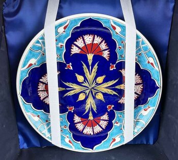 Saray Karanfili – İznik Çini Vazo Tabak Seti - 4