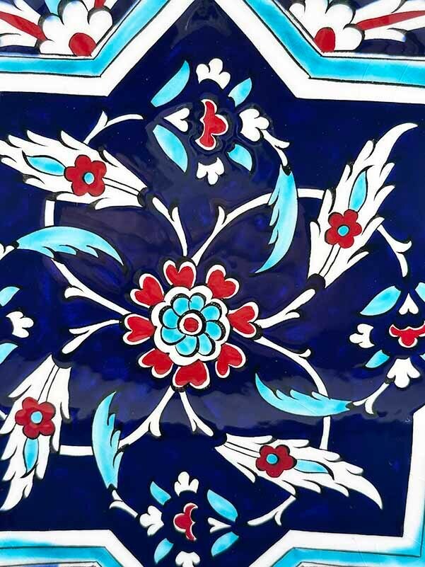 Selçuklu Yıldızı ve Lotus Motifli İznik Çini Tabak - 2