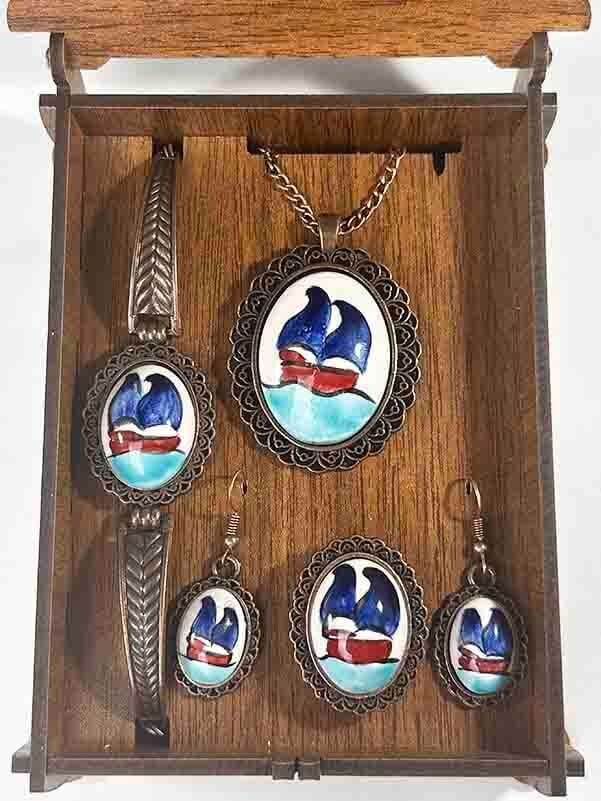 Set de bijoux en céramique d’Iznik motif galion - 2