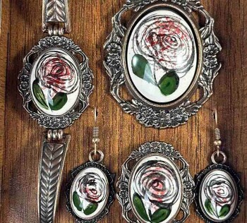 Set de bijoux en céramique d’Iznik Rose de l’amour éternel - Çini Evi