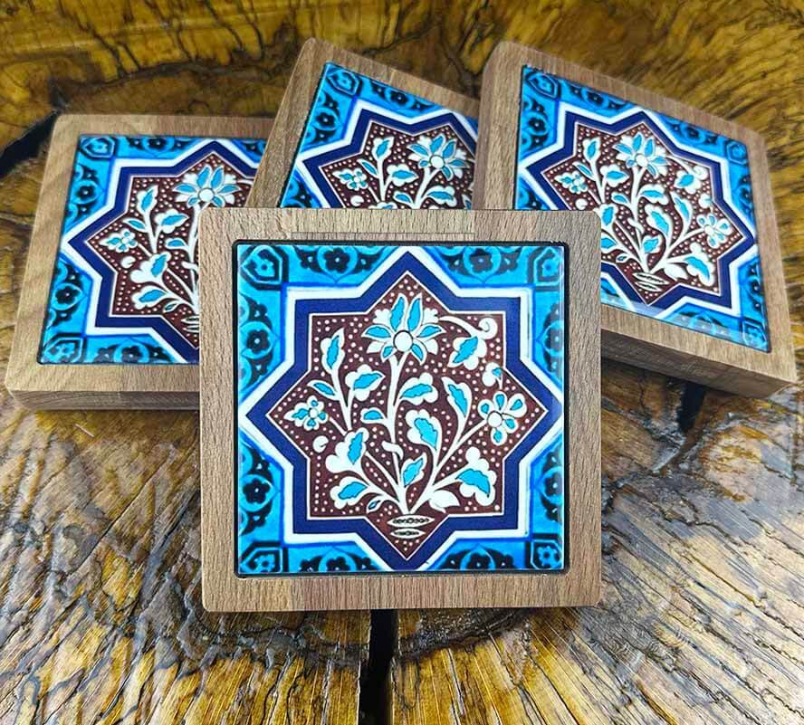 Set de dessous de verre en bois motifs végétaux - 1
