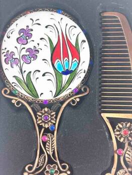 Set miroir et peigne en céramique d’Iznik pour amoureux, jacinthe et tulipe - 2