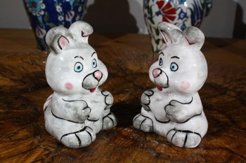 Set of 2 Rabbit Figurines - 2