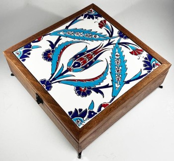 Sevgiliye Hediye Ahşap Saklama Kutusu - Çini Evi