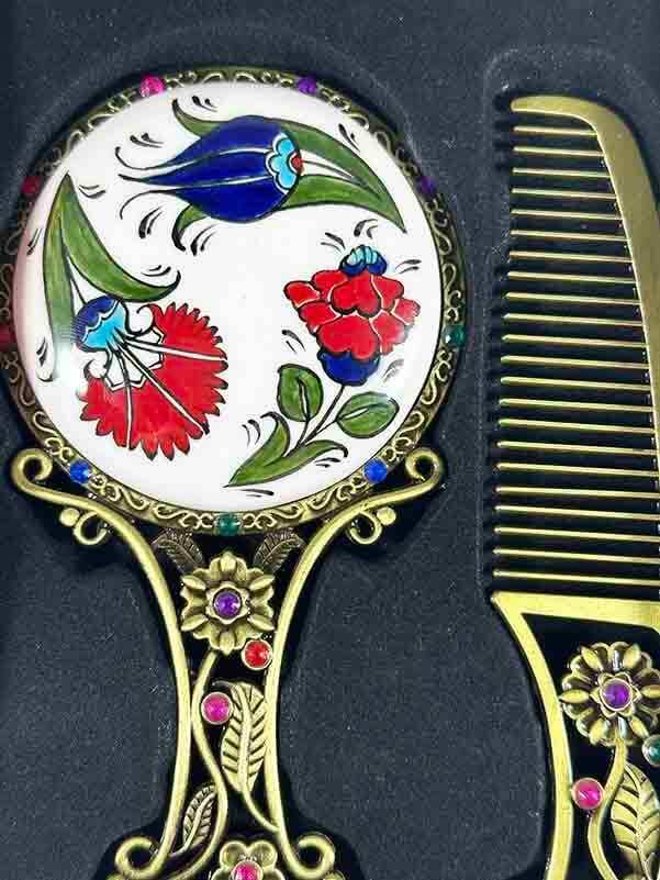 Spring & Tulip Patterned Mirror and Comb Set – Ottoman Gift Inspired by Iznik Ceramic Motifs - 2