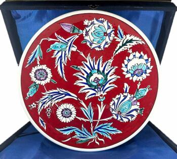 Achievement and Promotion Gift, Red Ground Iznik Ceramic Plate - Çini Evi