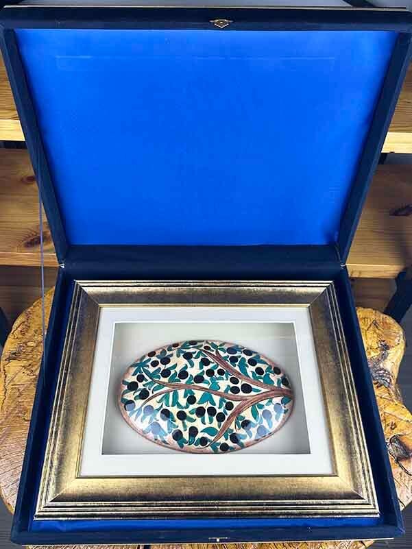 Symbol für Frieden und Fülle – Handgefertigtes Iznik-Keramikpaneel mit Olivenbaum-Motiv - 3