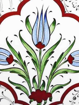 Three Tulips 25 cm Iznik Ceramic Plate - 2