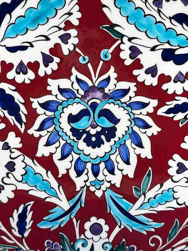 Timeless Elegance: Red Background Hatayi Design Iznik Ceramic Plate - 2