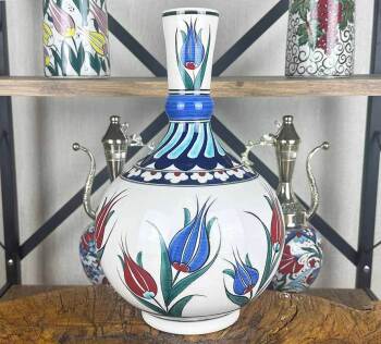 Traditional Tulip Pattern Iznik Ceramic Vase - 1