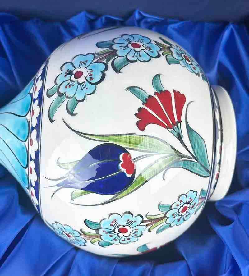Tulip and Carnation Garden Iznik Ceramic Vase - 4