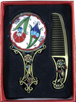 Tulip and Carnation Pottery Makeup Mirror - Çini Evi (1)