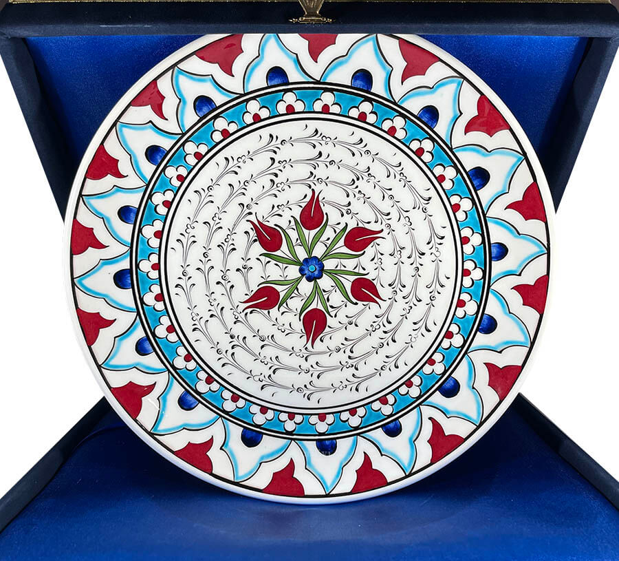 Tulip Garden Iznik Ceramic Plate - 1