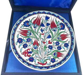 Tulip Grace Pomegranate Motif Iznik Ceramic Plate Gift - Çini Evi (1)