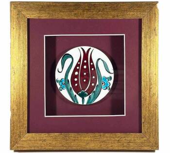 Tulip Motif İznik Ceramic Plaque - Çini Evi