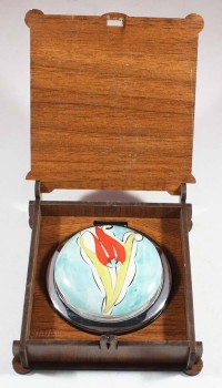 Tulip patterned makeup mirror - 3