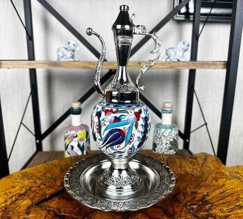 Tulpenfrühling – Iznik Ibrik Set in Geschenkbox - Çini Evi