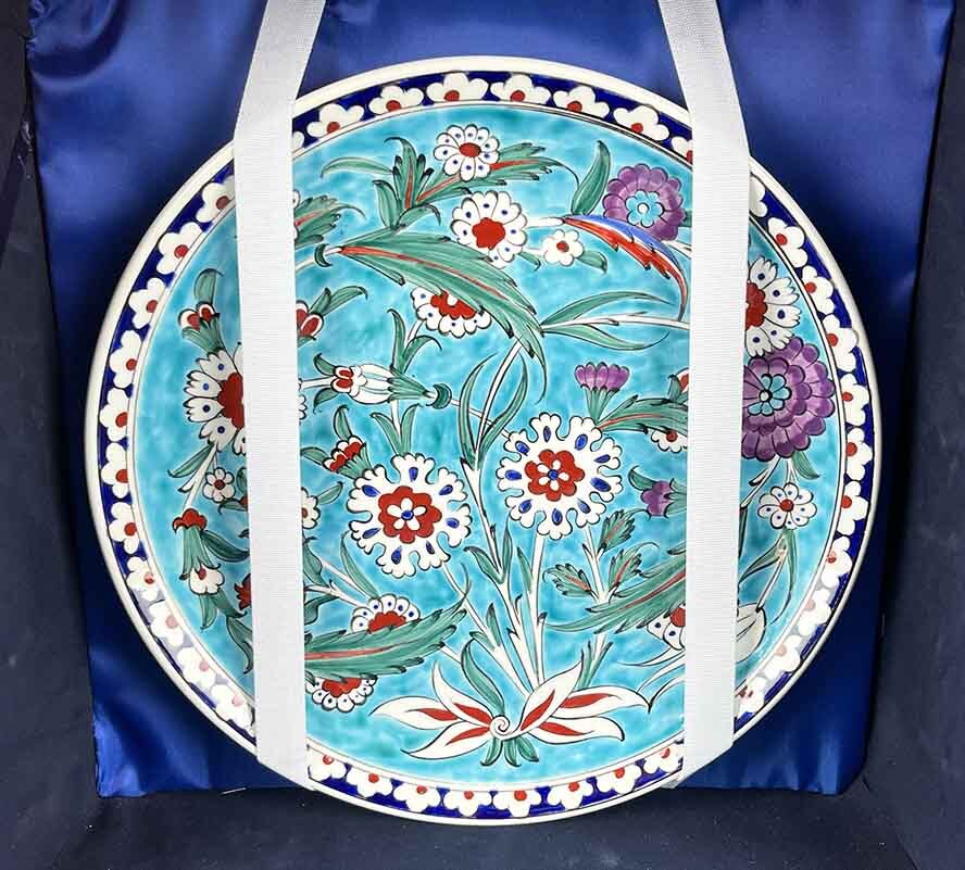 Turkuaz Çiçek Bahçesi – İznik Çini Vazo Tabak Seti - 3