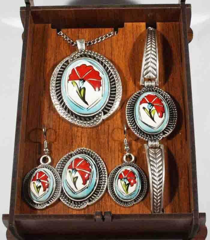 Turquoise Background Special Carnation Pattern Iznik Ceramic Jewelry Set - 1