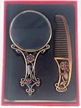 Turquoise Tulip & Carnation Patterned Mirror and Comb Gift Set - 3