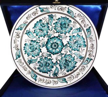 Unique Gift Lotus Pattern Iznik Ceramic Plate - Çini Evi