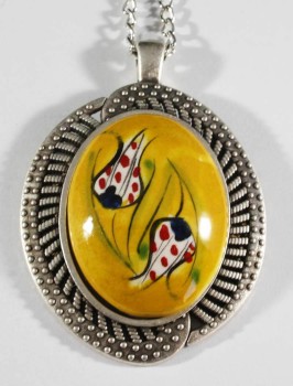 Upside Down Tulip Iznik Necklace - Çini Evi