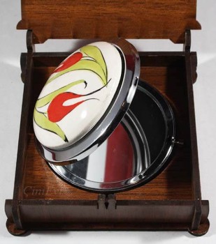 Upside Down Tulip Motif Makeup Mirror - Çini Evi (1)