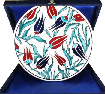 Valentine's Day Gift 30cm Tulip and Carnations Iznik Pottery Plate - Çini Evi