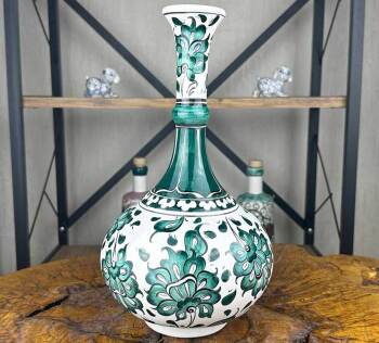 Vase en céramique d’Iznik motif lotus - 1