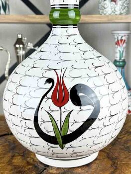Vav and Tulip Composition Iznik Ceramic Vase - 3