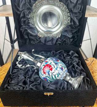 Rote Nelken-Eleganz – silberbeschichtetes Iznik-Keramik-Kannen-Set - 2